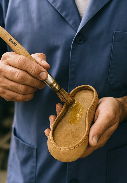 🧵 From Atelier to Wardrobe — het proces achter onze handgemaakte kinderschoenen